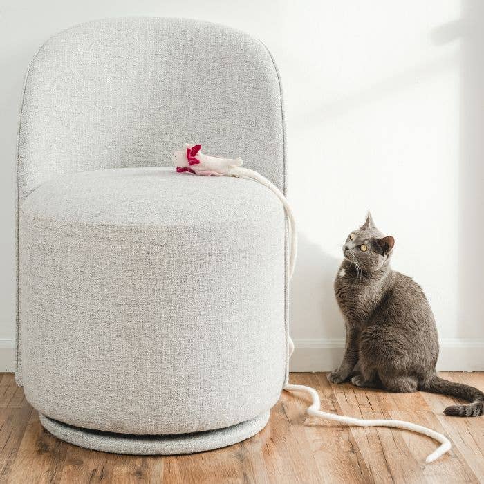 Wool Axolotl Cat Toy with a 5-Foot Long Tether
