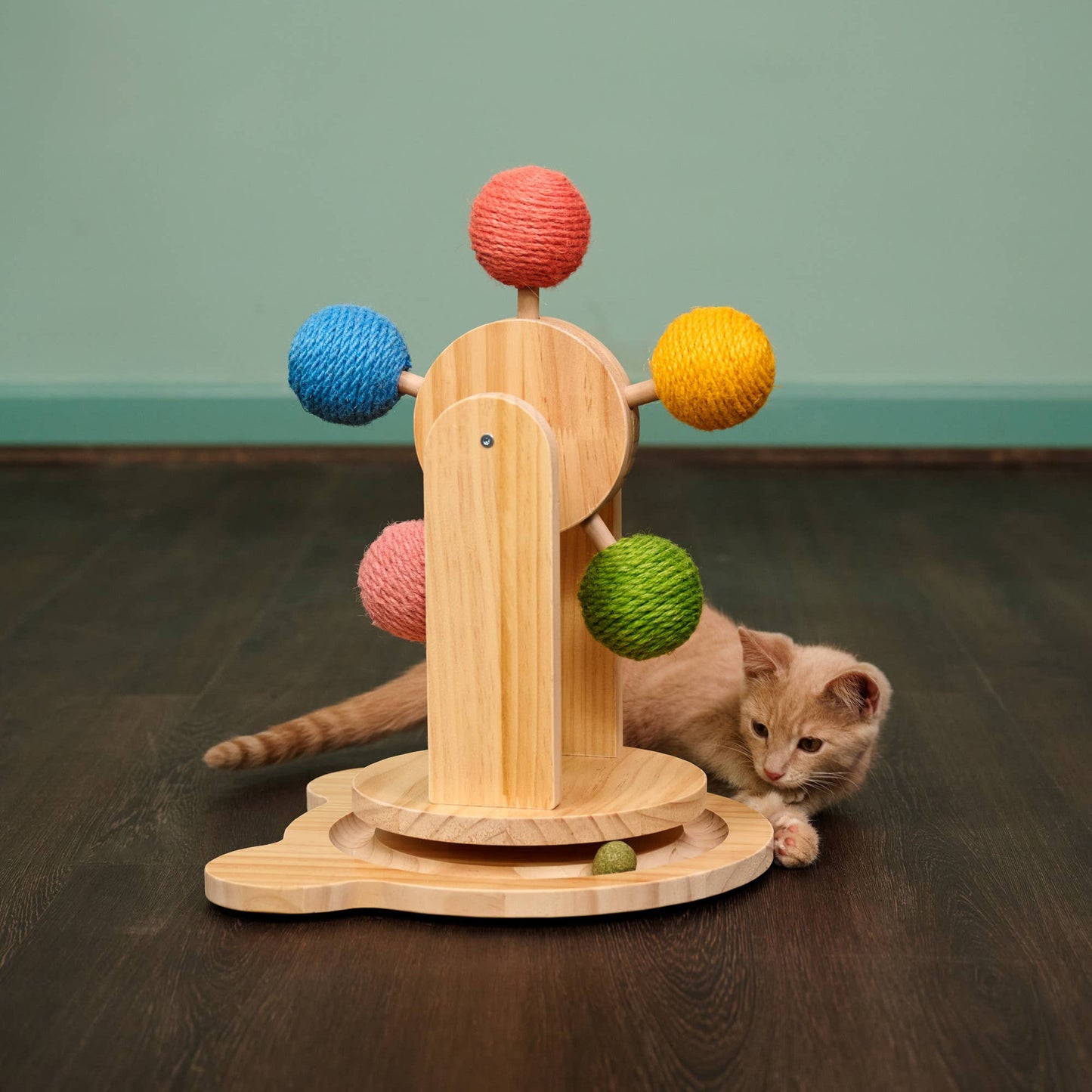 The Complete Interactive Play Center: Pinewood Ferris Wheel